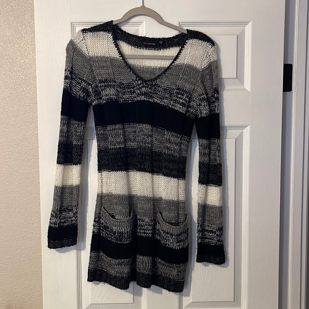 Size Medium knitted dress.